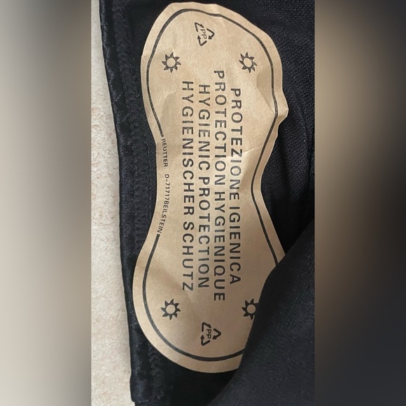 BLACK 1960S SOLID TEXTURED BANDEAU HALTER SWIMSUIT, STONE DETAIL; L - Picture 4 of 7